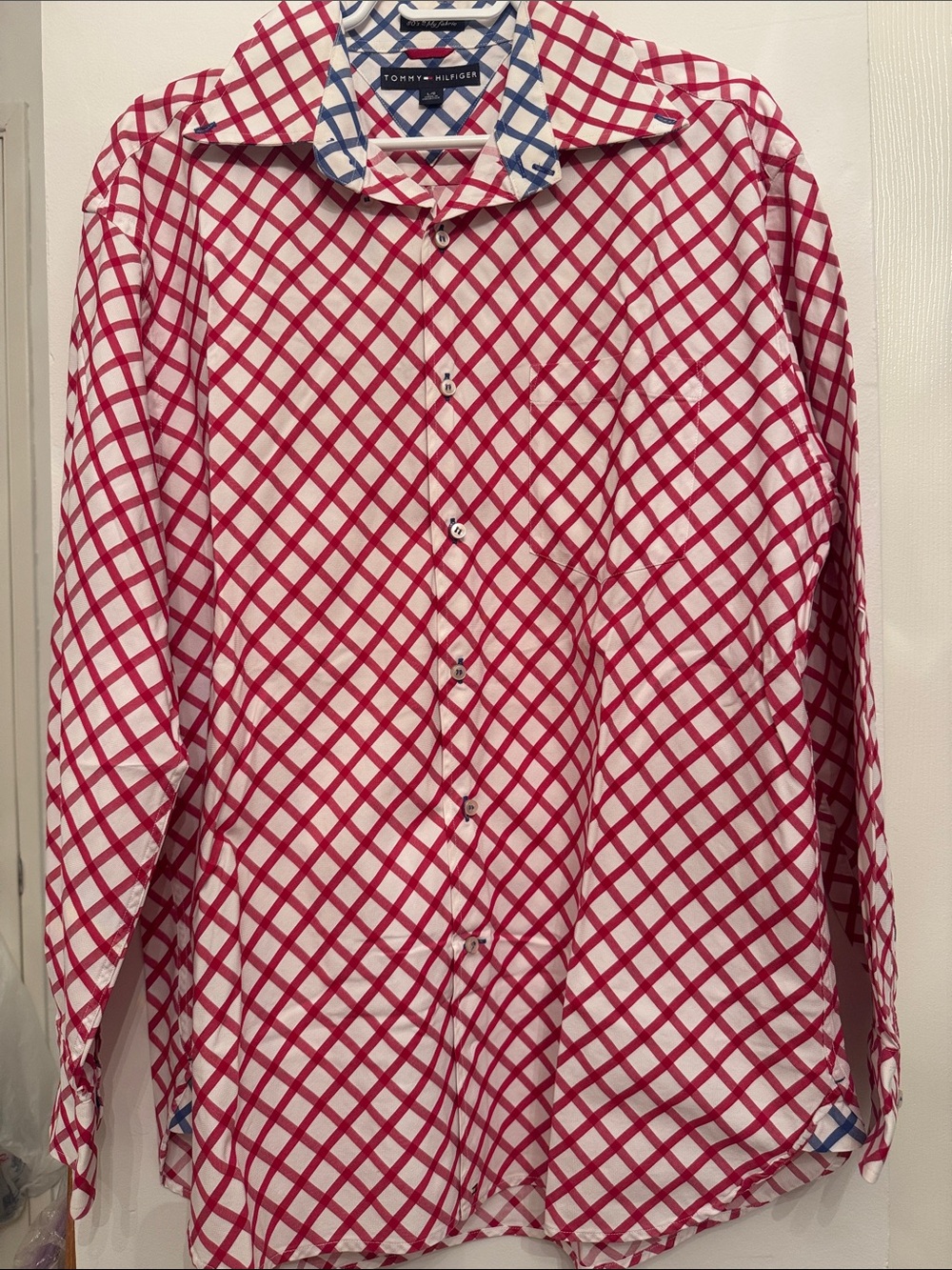 Tommy Hilfiger White Shirt with Red Lattice and Blue-Trim Collar